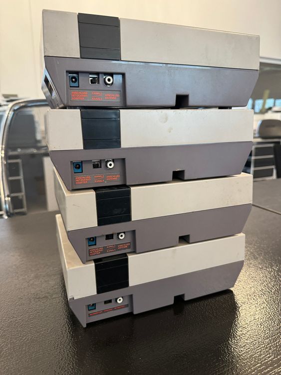 4x Nintendo NES Konsole Nintendo 1 Version Gaming Kaufen Auf Ricardo