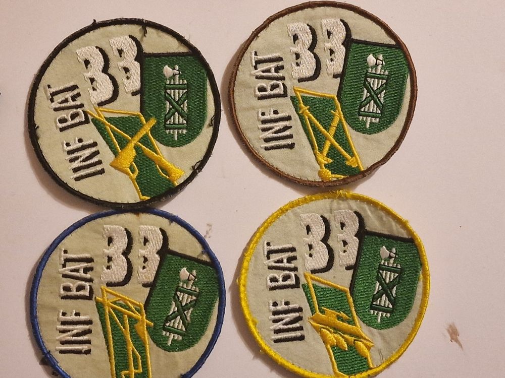 Infanterie Abzeichen 4 Badges Inf Bat 33 SG Kaufen Auf Ricardo