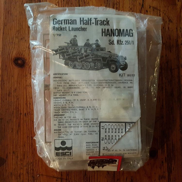 Esci 1 72 Hanomag SdKfz 251 Rocket Kaufen Auf Ricardo