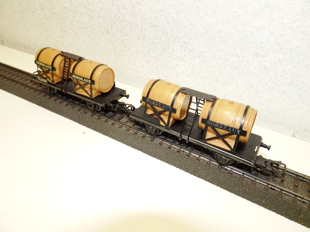 2 Märklin Güterwagen Fasswagen Bordeaux 308 HO 13 Kaufen auf Ricardo