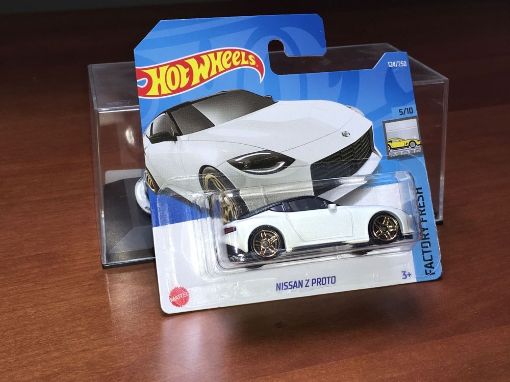 Nissan Z Proto 1 64 Factory Fresh Hot Wheels Kaufen Auf Ricardo