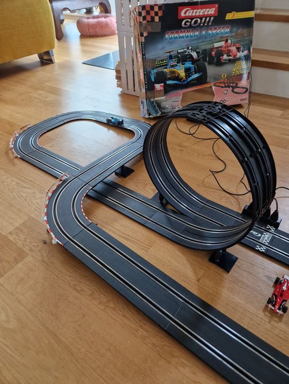 Carrera GO 62021 Set Mit Looping Und Drei F1 Rennwagen Kaufen Auf Ricardo