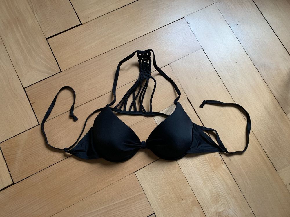VICTORIA S SECRET Bikini Oberteil schwarz 70B Gebraucht in Zürich