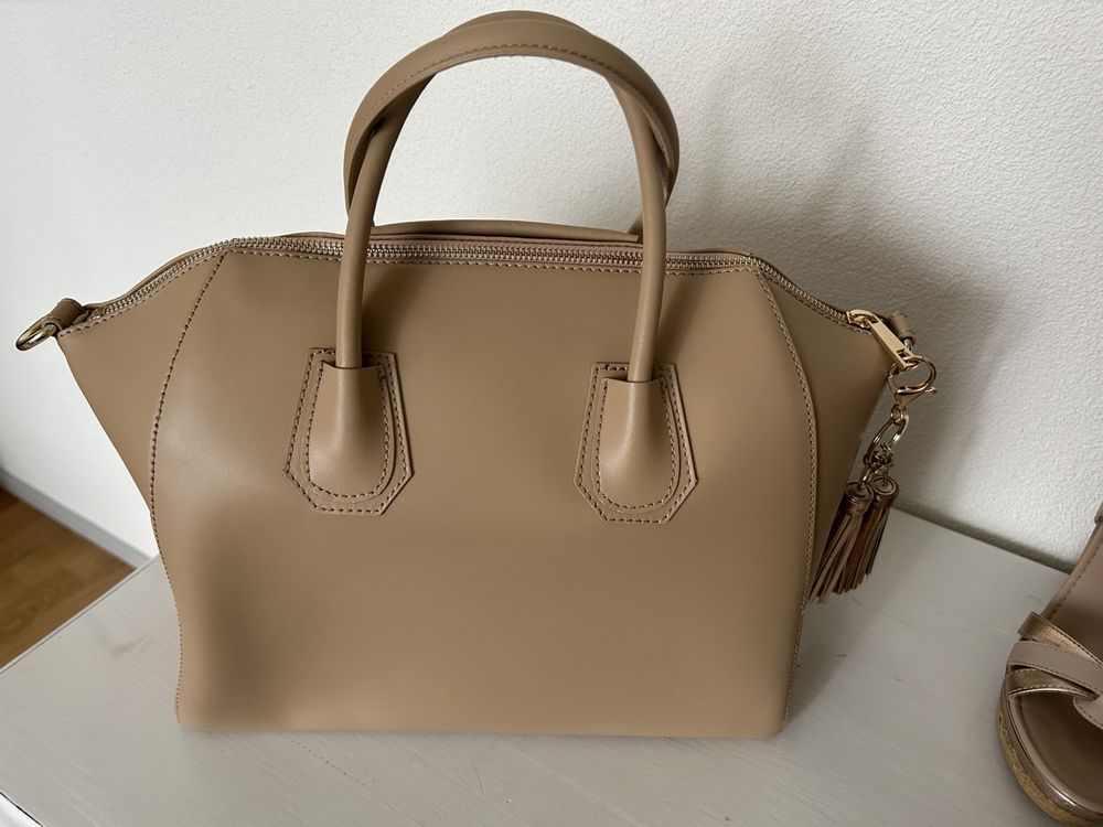 Neu Elegante Echtleder Handtasche Nude Kaufen Auf Ricardo