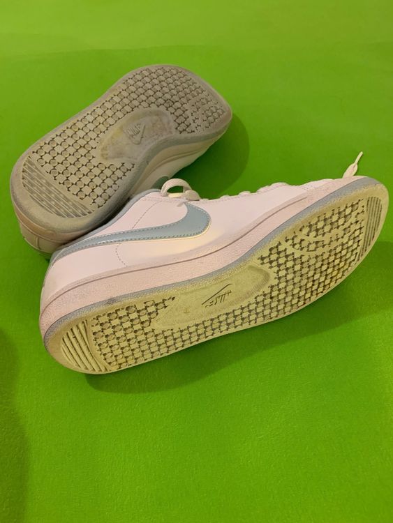 Damen Turnschuhe Nike Gr 38 5 Kaufen Auf Ricardo