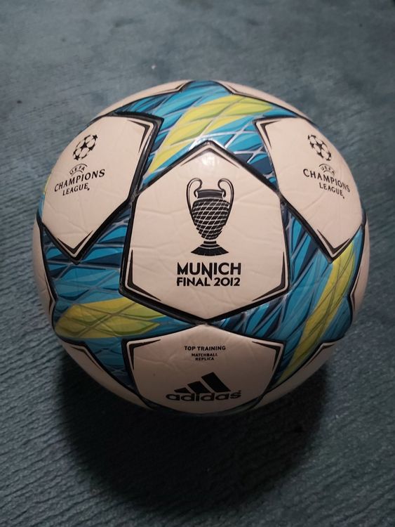 Uefa Champions League Final Ball Replica Kaufen Auf Ricardo