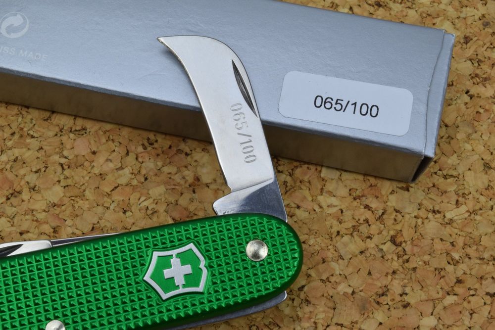 Victorinox Alox Harvester grün SR 2011 Kaufen auf Ricardo