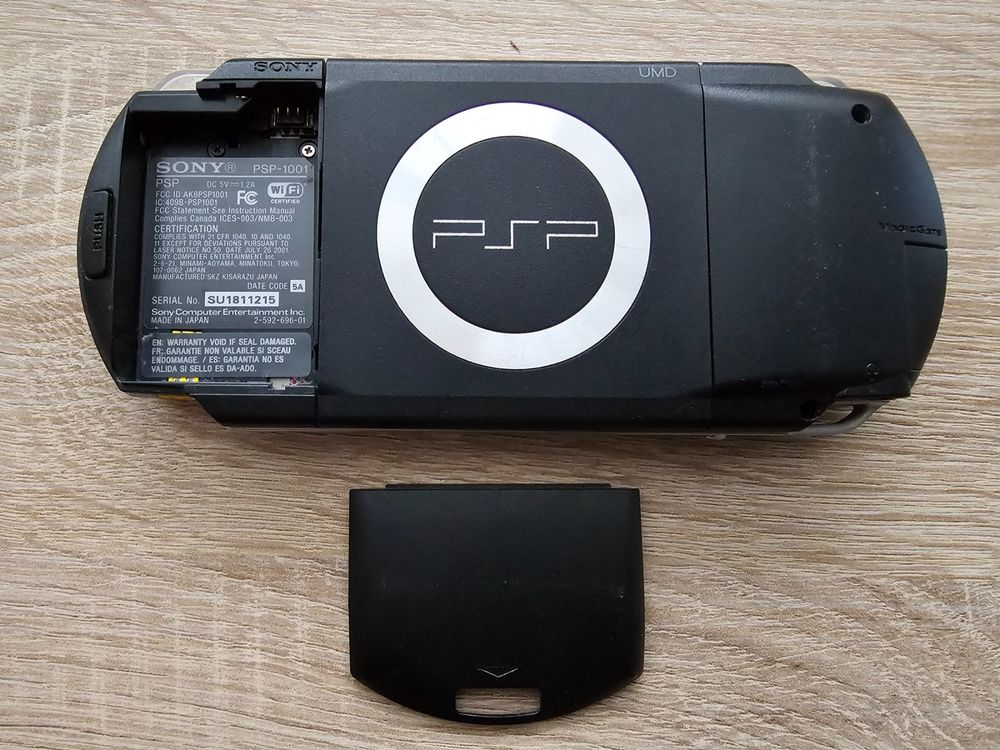 Sony Playstation Portable Psp Er Modell Kaufen Auf Ricardo