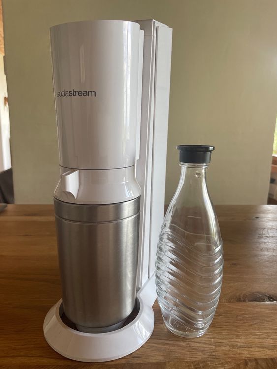 Soda Stream Mit Zylinder Und Glaskaraffe Kaufen Auf Ricardo