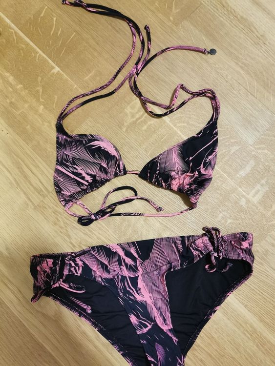 Bikini Gebraucht in Wangs für CHF mit Lieferung auf Ricardo kaufen