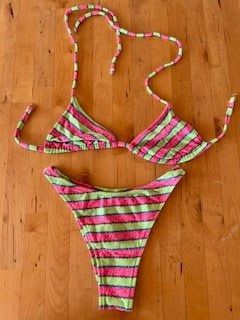 Bikini Rigato Rosa E Verde Con Reggiseno A Triangolo Kaufen Auf Ricardo
