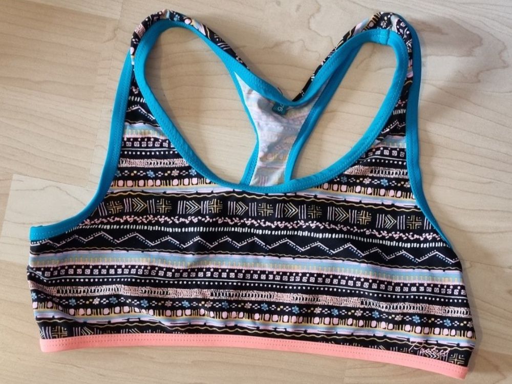 Bikini Top gemustert Gr 176 Mädchen Kaufen auf Ricardo