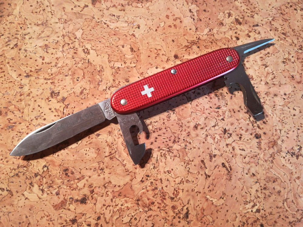 Victorinox Elinox Rot Swiss Military Knife Kaufen Auf Ricardo