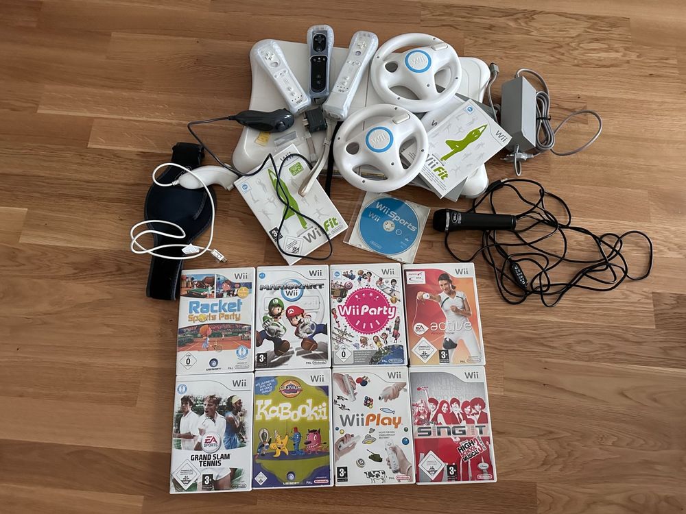 Wii Konsole Mit Spielen Und Viel Zubeh R Kaufen Auf Ricardo