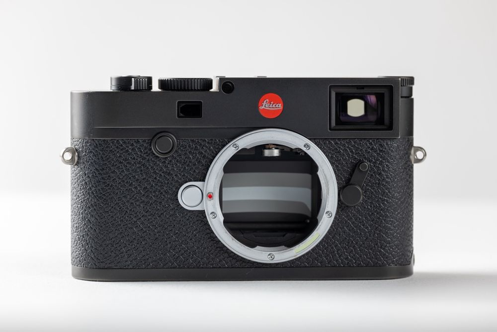 Leica M Inklusive Zwei Akkus Kaufen Auf Ricardo