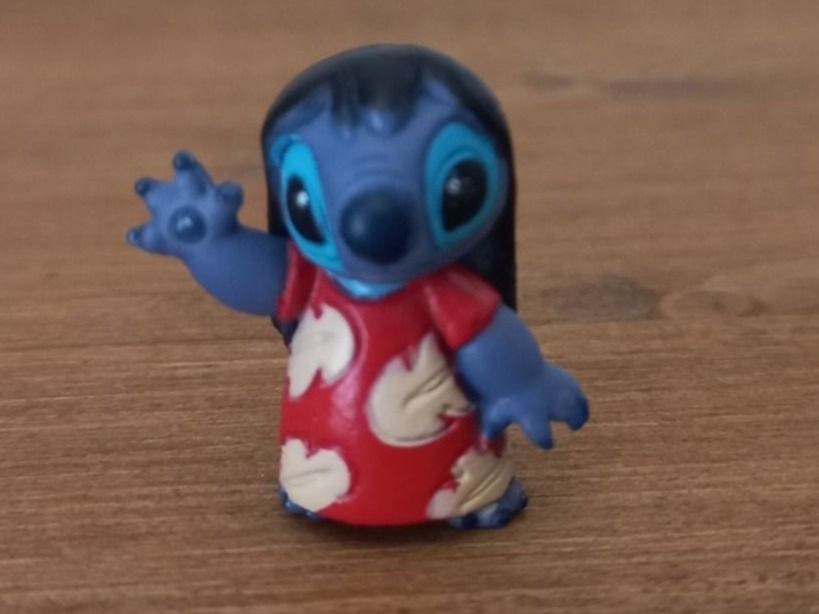 Sammelfigur Stitch Als Lilo Ca 2 5cm Setzkasten Kaufen Auf Ricardo