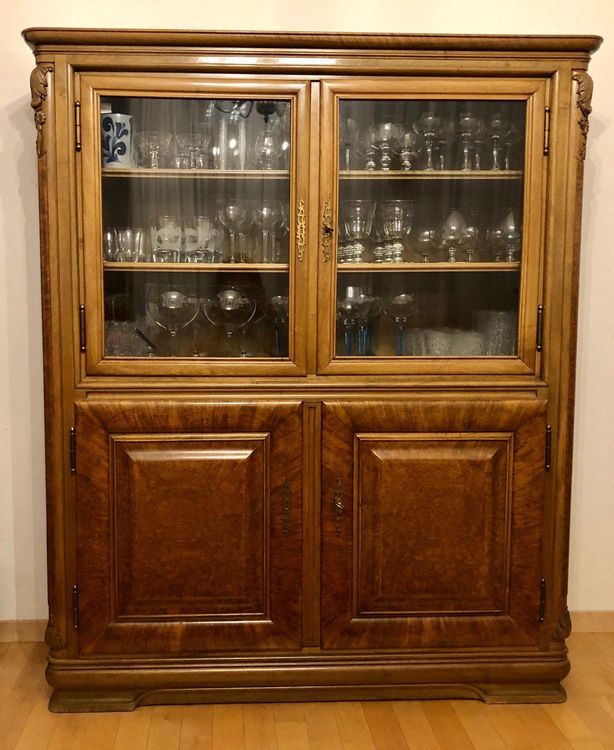 Originale Biedermeier Vitrine Nussbaum Kaufen Auf Ricardo