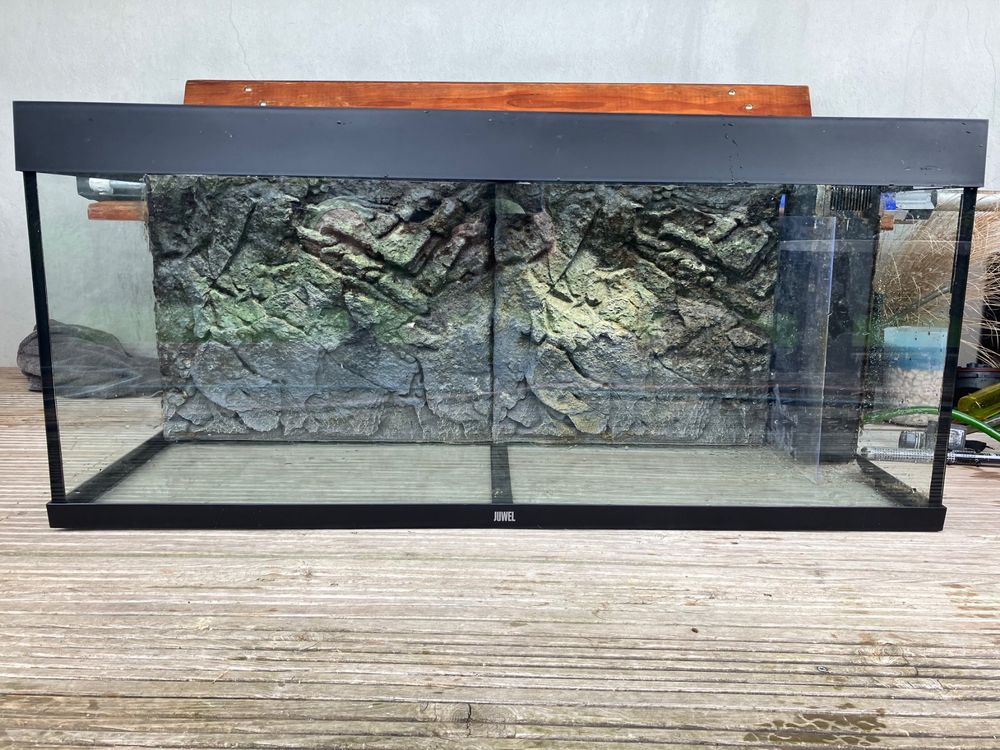 Aquarium Juwel 240L mit Möbel schwarz 2019 Kaufen auf Ricardo