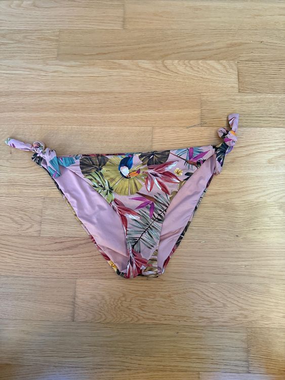 Bikini Hose mit Dschungel Muster Grösse M Sommer Hit Gebraucht in