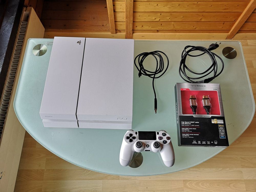 PS4 KONSOLE Kaufen Auf Ricardo