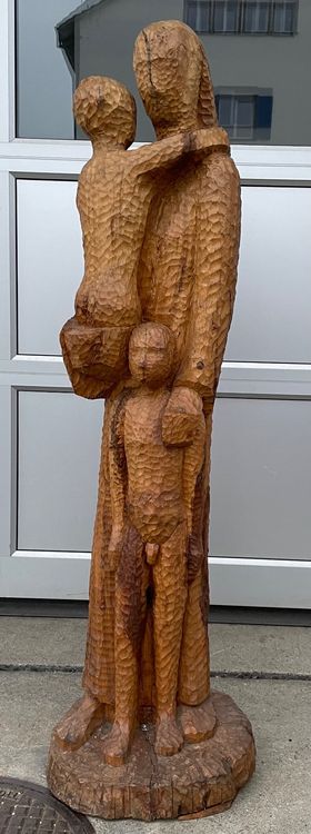 Grosse Geschnitzte Holz Skulptur Mit Figuren Kaufen Auf Ricardo