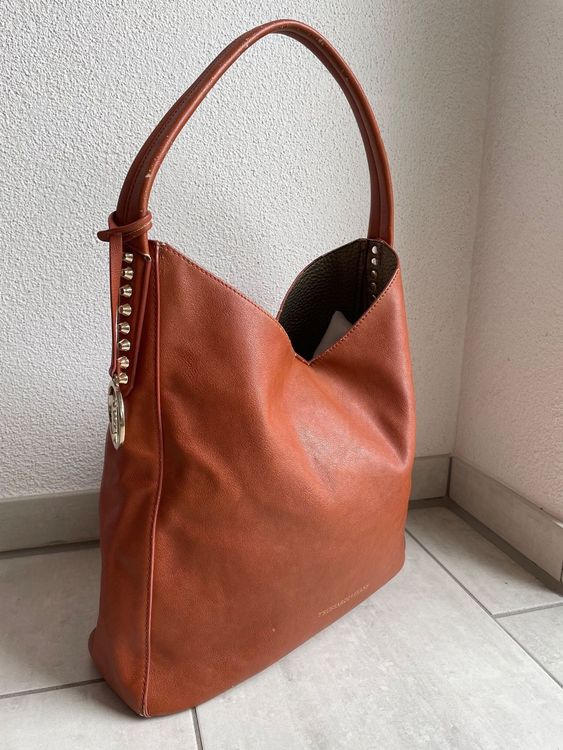 Grosse Handtasche Von Trussardi Jeans Farbe Nude Kaufen Auf Ricardo