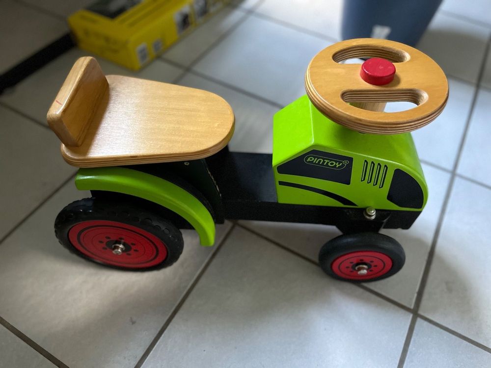 Rutschauto Traktor Aus Holz Von Pintoy Kaufen Auf Ricardo