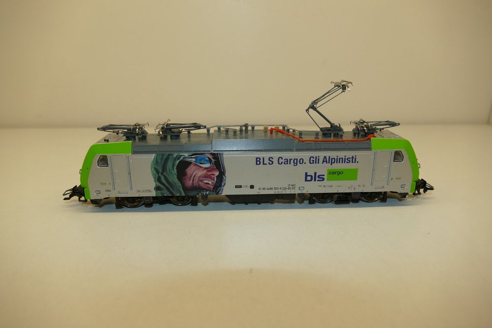 Märklin H0 BLS Elektrolok Cargo Reihe 486 Alpinisten Kaufen auf Ricardo