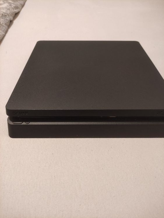 PS4 Slim 1 TB Kaufen Auf Ricardo