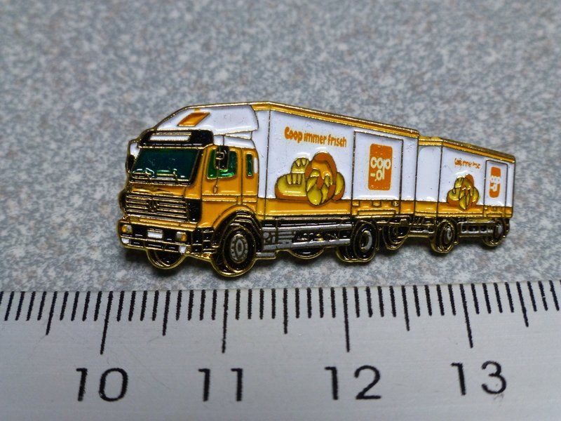 Pin Pins Auto Lkw Lastwagen Truck Mercedes Kaufen Auf Ricardo