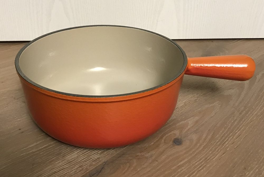 Tolles Le Creuset Fondue Caquelon Orange Rot 22 Cm Neuwertig Kaufen