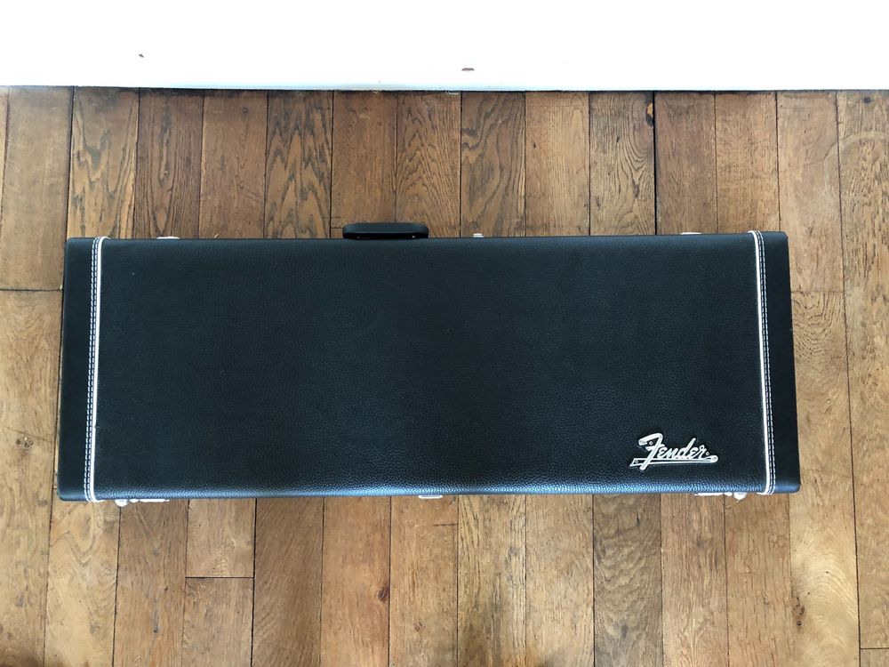 Fender Gitarrenkoffer Tele Strat Kaufen Auf Ricardo