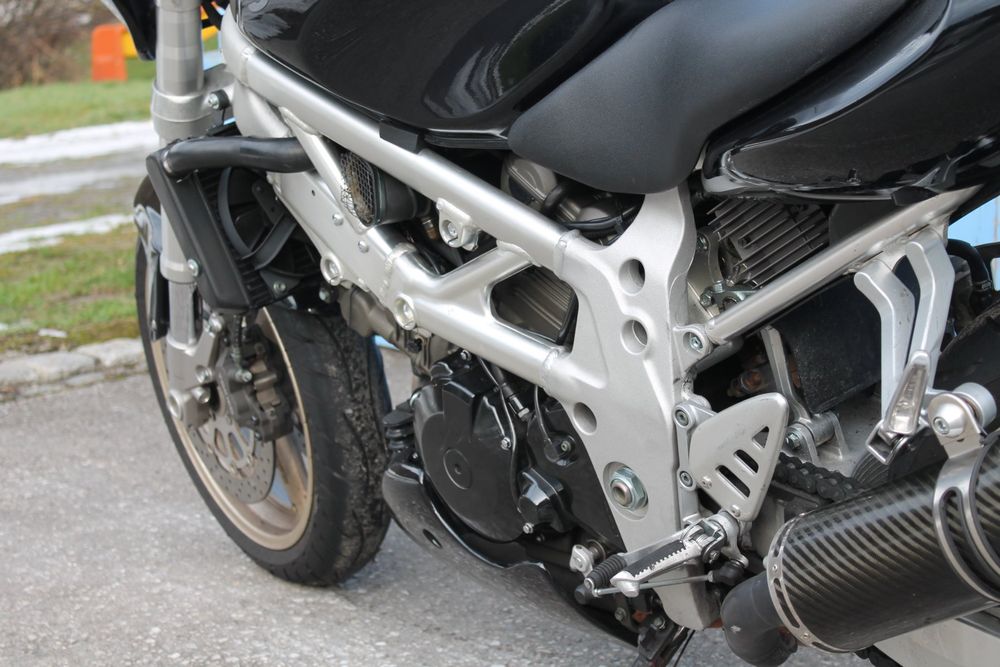 Suzuki Tl S Ab Mfk Naked Streetfighter Motorrad Kaufen Auf Ricardo