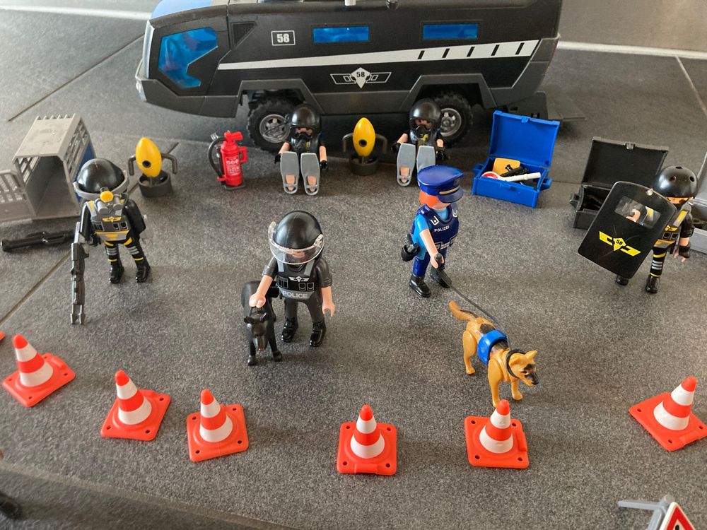 Grosses Playmobil Polizei Set Kaufen Auf Ricardo