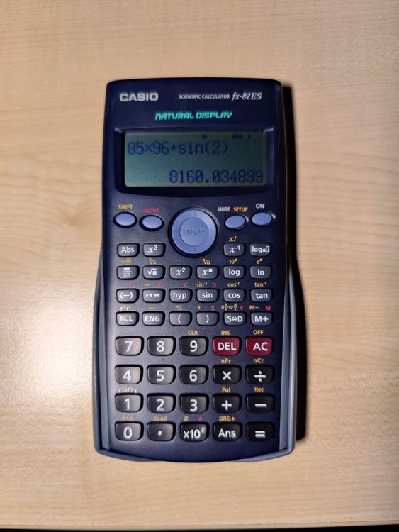 Taschenrechner Casio Fx 82ES Kaufen Auf Ricardo