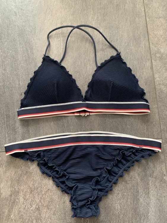 H M Bikini Grösse EUR blau gestreift Rüschen Gebraucht in Wängi