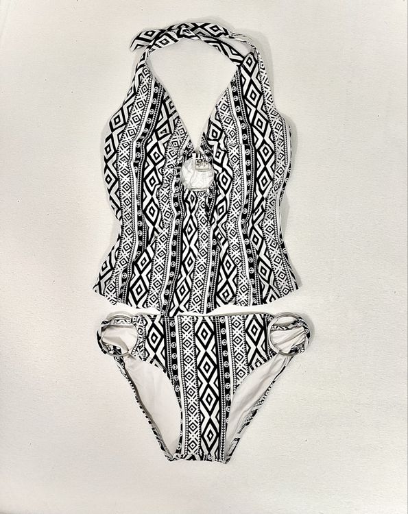 Stylish B W Bikini Set Perfect for Summer Size S Neu gemäss