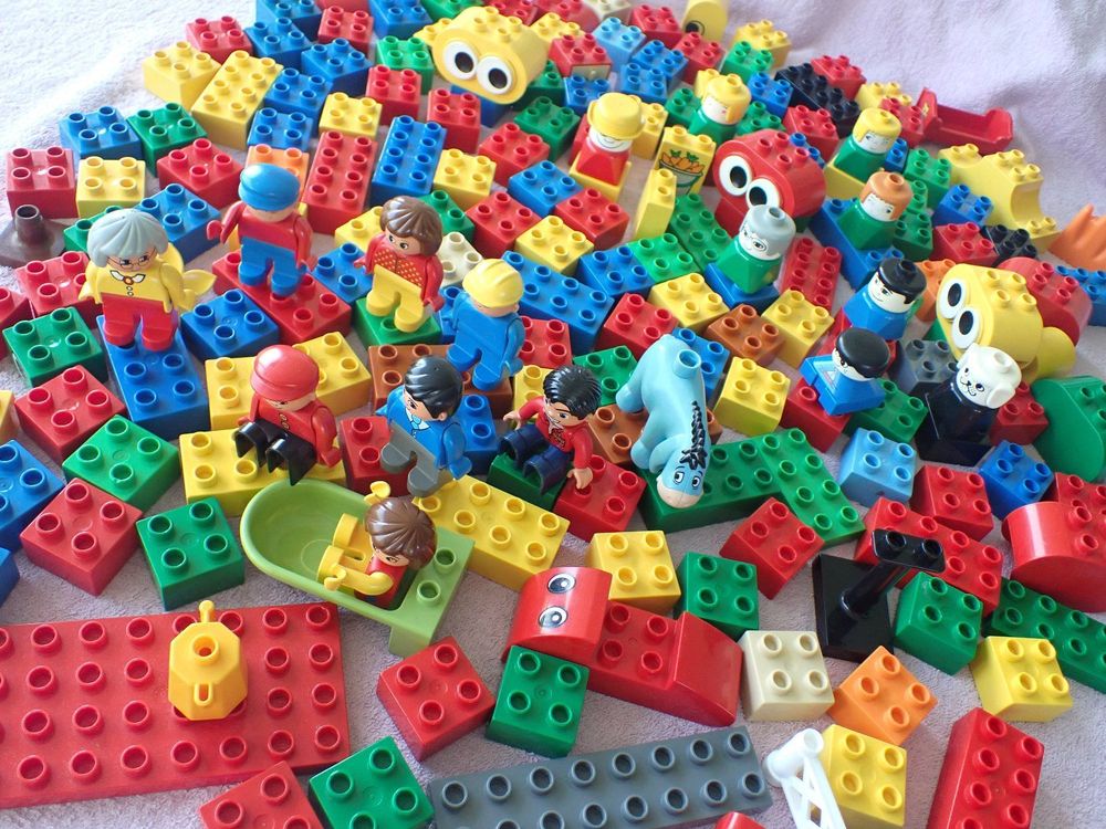 Sehr Viele Lego DUPLO Steine Und Figuren Kaufen Auf Ricardo