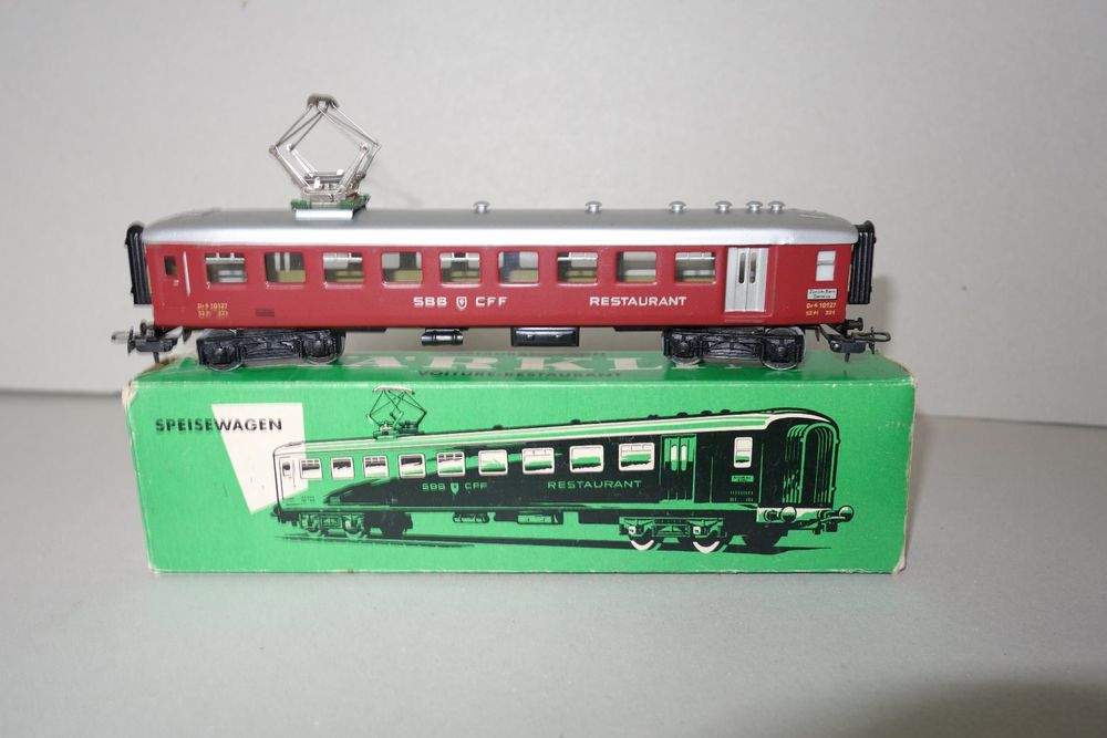 Märklin SBB Speisewagen Nr 4035 rot Kaufen auf Ricardo