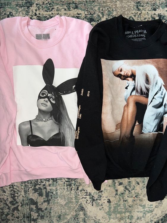 Zwei Pullover Merchandise Von Ariana Grande Kaufen Auf Ricardo