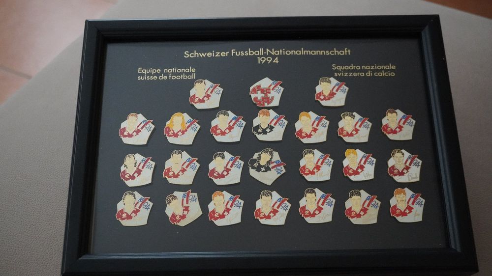 Pin Schweizer Fussball Nationalmannschaft 94 Kaufen Auf Ricardo