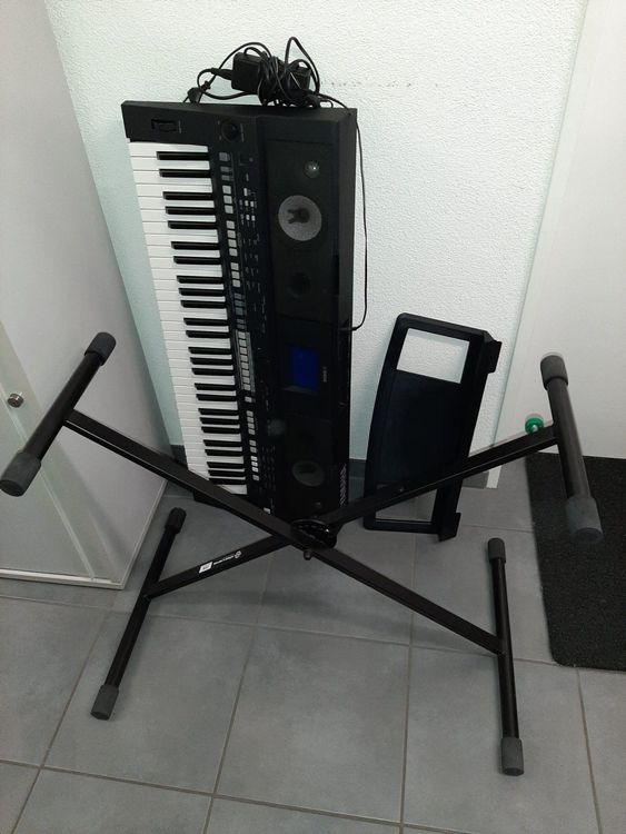 Keyboard Yamaha Psr S Inkl St Nder Kaufen Auf Ricardo