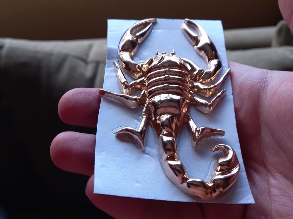 3D Skorpion aus Metall für Auto Scorpion 3D en metal Kaufen auf Ricardo