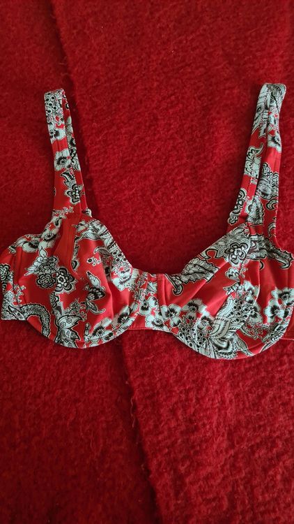bikini hb Neu gemäss Beschreibung in Kriens für CHF mit