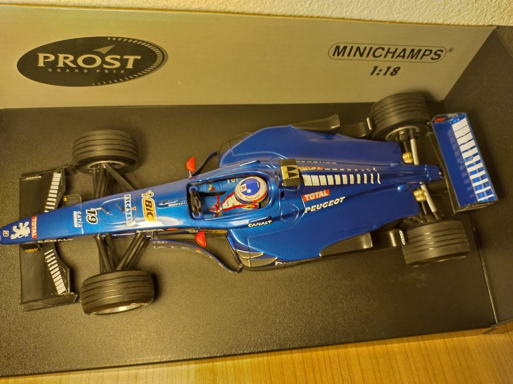 F1 Prost Peugeot AP02 J Trulli 1999 1 18 Minichamps Kaufen Auf Ricardo