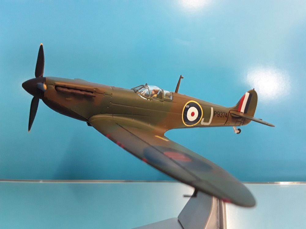 Modellflugzeug Corgi Supermarine Spitfire Mk I 1 72 Kaufen Auf