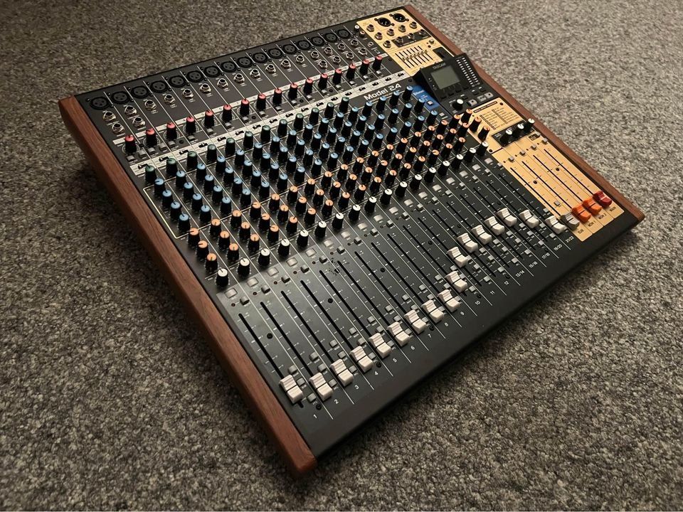 Tascam Model Mixer Mischpult Mit Garantie Kaufen Auf Ricardo