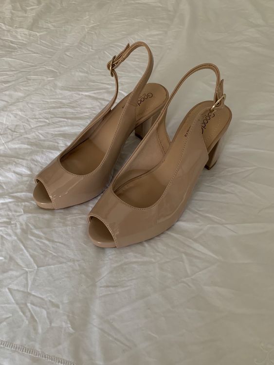 Nude Pumps Kaufen Auf Ricardo