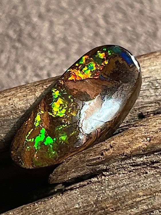 Australischer Boulder Matrix Opal 4 68 Ct Kaufen Auf Ricardo