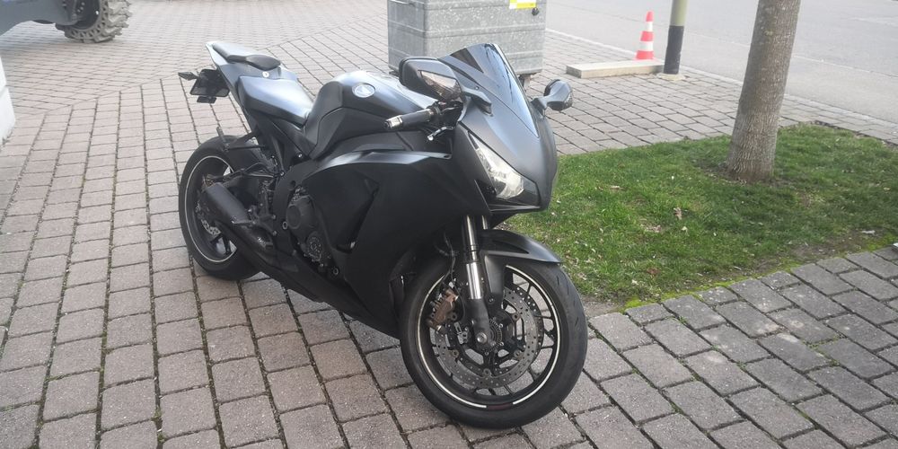 Honda Cbr Ra Fireblade Mattschwarz Acheter Sur Ricardo